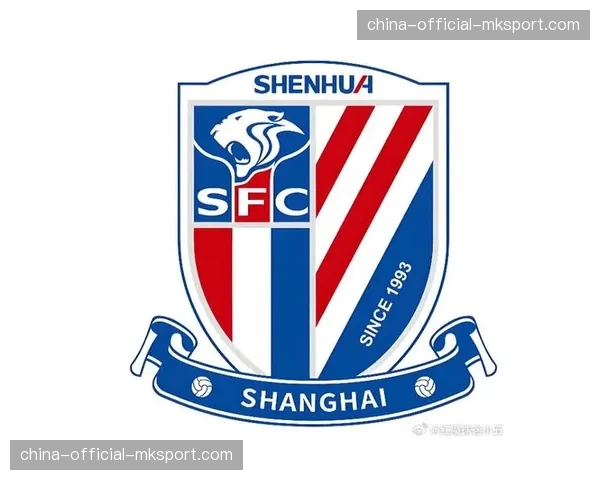 上海海港20分钟内连伤四将，加布里埃尔右膝重伤离场